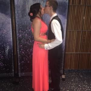 Meet your Posher, Jasmine